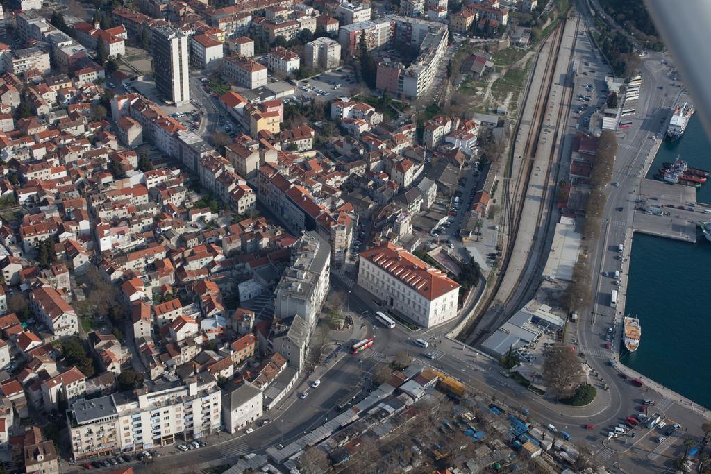 Apartments Antica Split Exterior photo